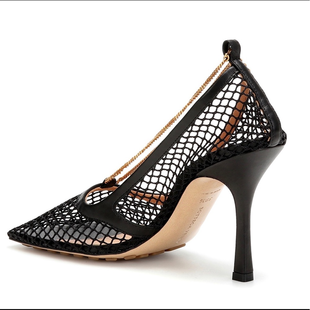 Bottega Veneta Square Toe Mesh Pump Size 35